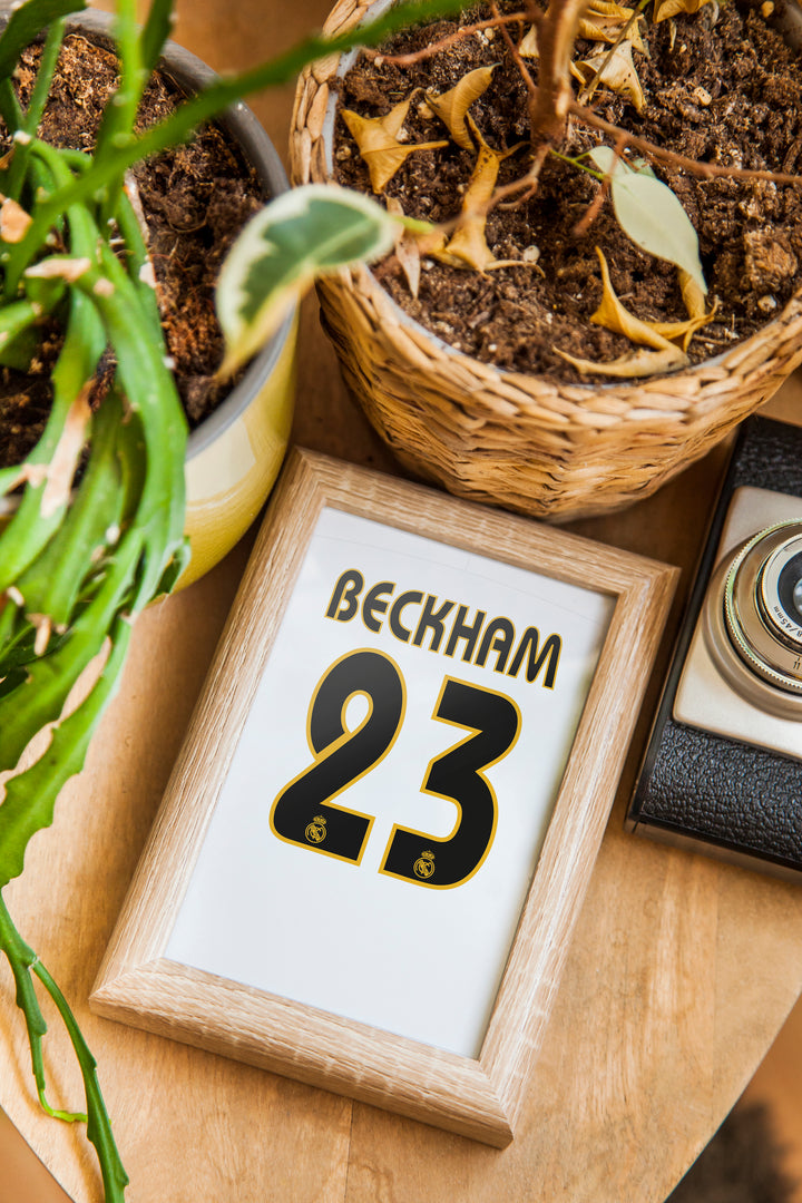 David Beckham Real Madrid Kunstdruck auf schwerem Papier - Fußballpfosten - Perfektes Geschenk - Geburtstagsgeschenk für ihn