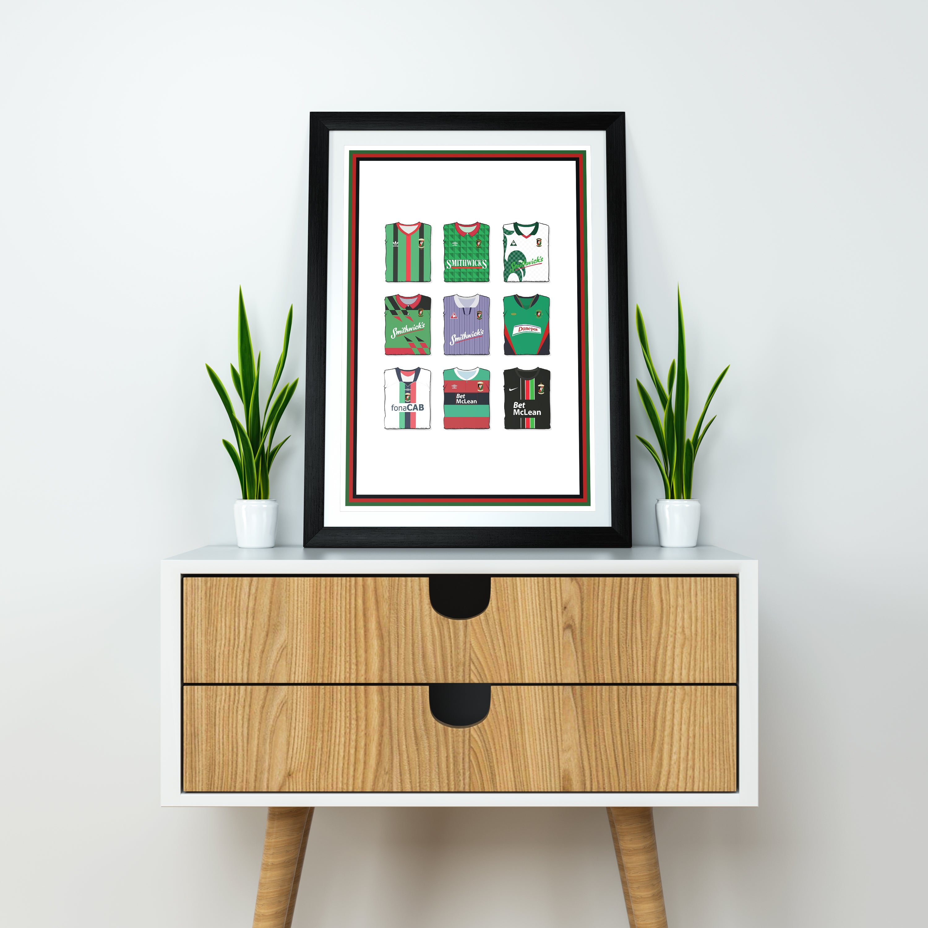 Glentoran Collection Heavyweight Art Print - Football Post - Perfect Gift - Birthday Present for Him