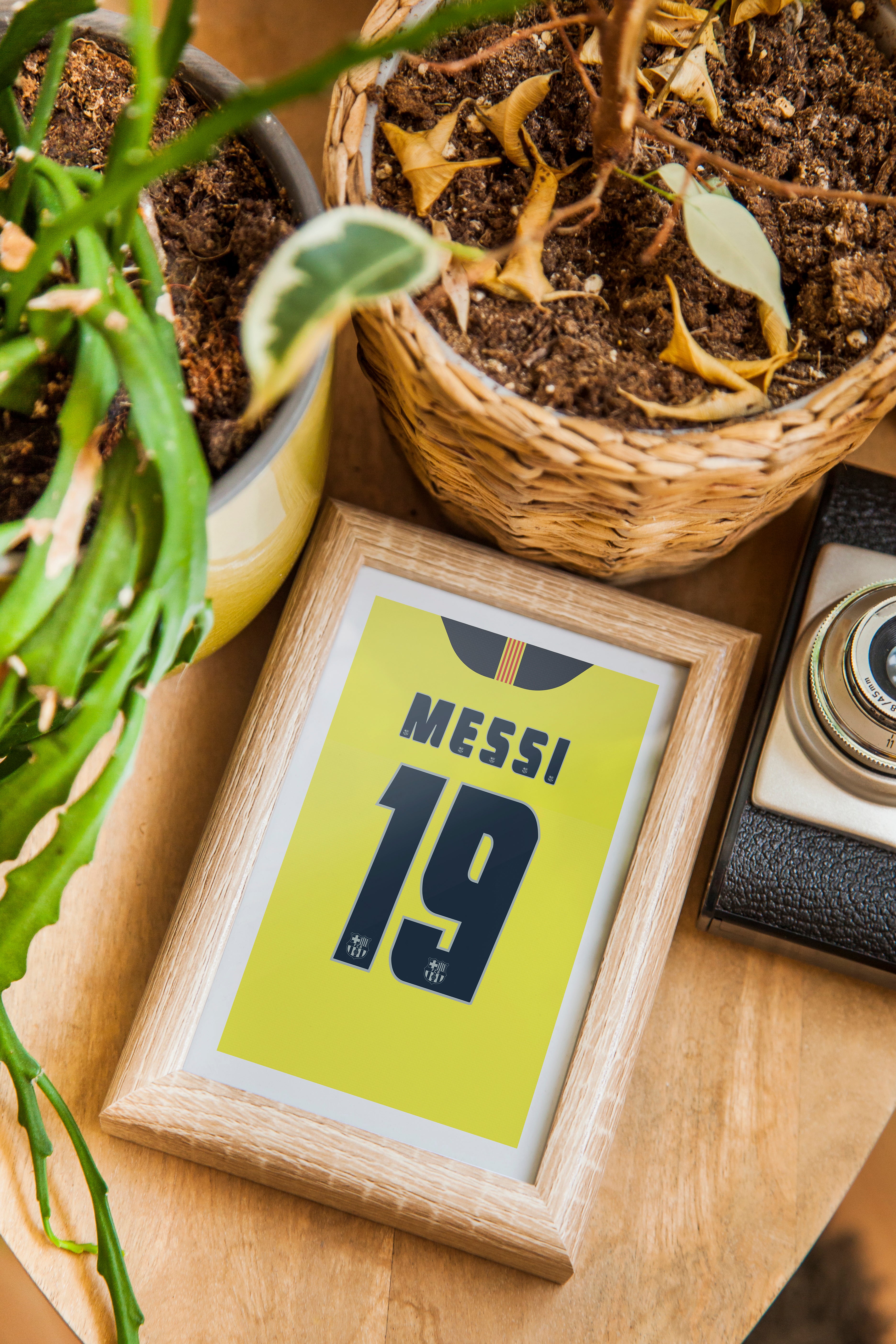 Messi Barcelona 2005/06 (Back) Heavyweight Art Print - Football Post - Perfect Gift - Birthday Present for Him
